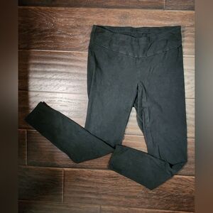 Time and Tru Womens Black Leggings